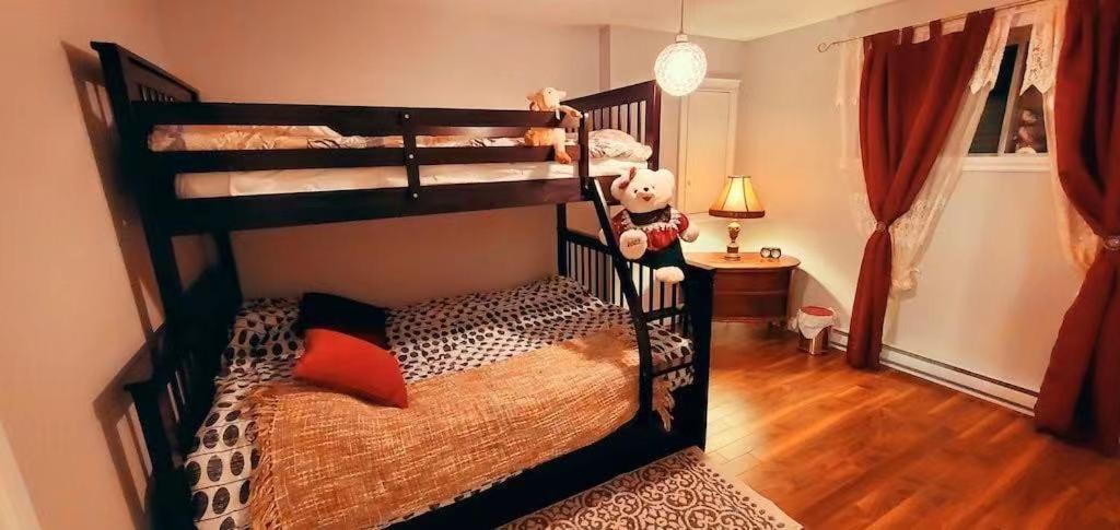 Amazing 3-Bedroom Entire Chalet-Sauna+Lakeview+Spa+Bbq Saint Come Ngoại thất bức ảnh